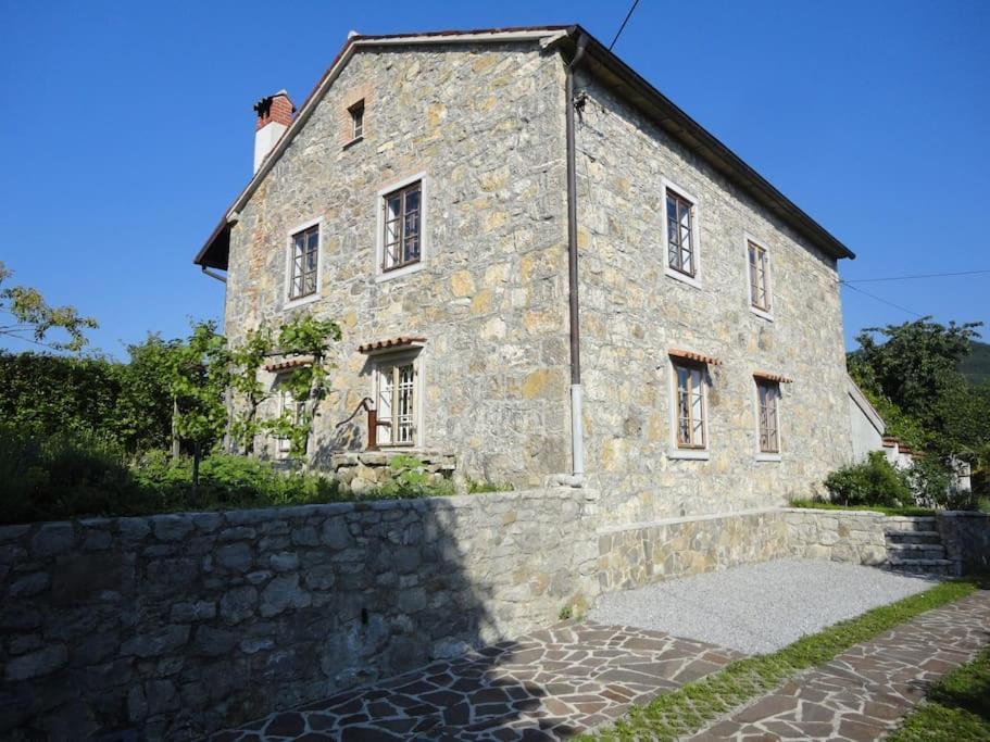 A Lovely House In Vipava Valley Zewnętrze zdjęcie